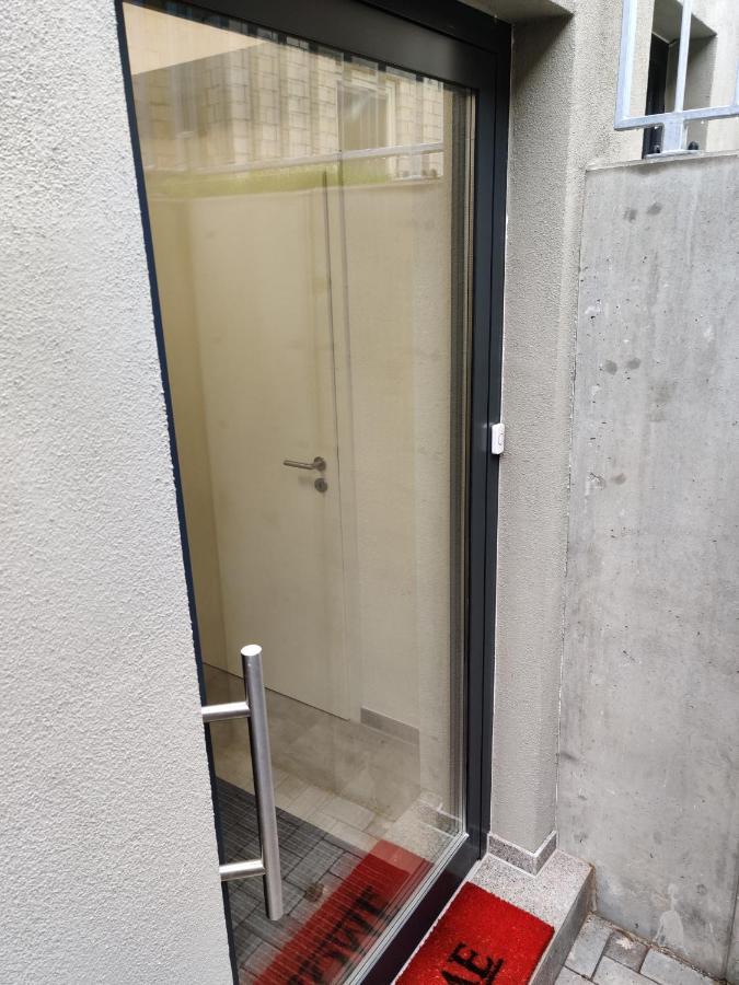 Moderne Neubau Ferienwohnung Висбаден Экстерьер фото